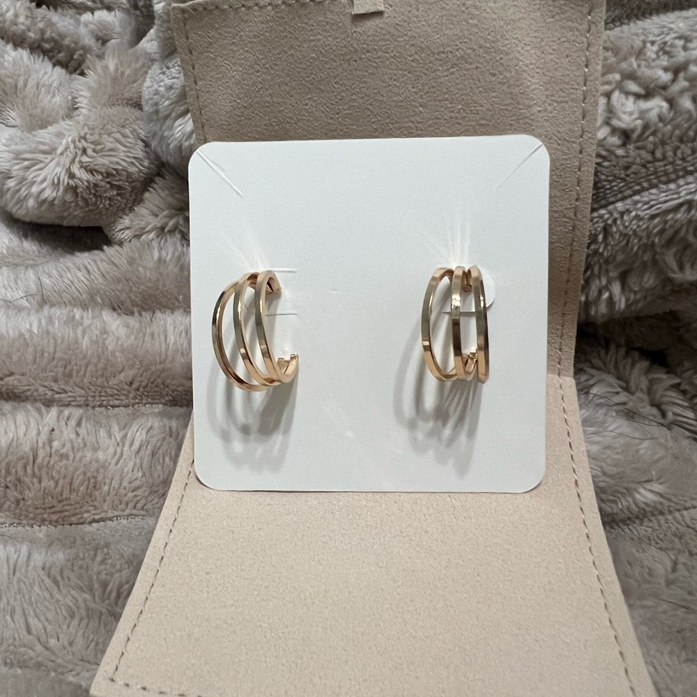 Elegant Gold Multi Hoop Earrings